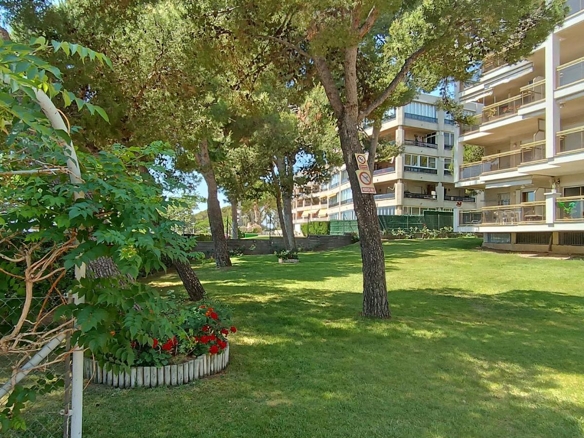 Beach & Flowers Free Parking Salou Eksteriør billede
