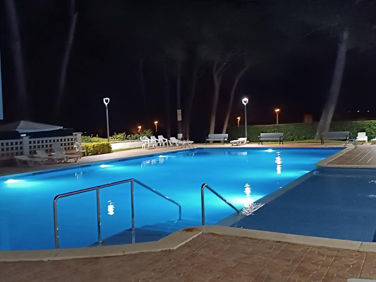 Beach & Flowers Free Parking Salou Eksteriør billede